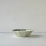 ●25-YM-81 Celadon Shallow Bowl