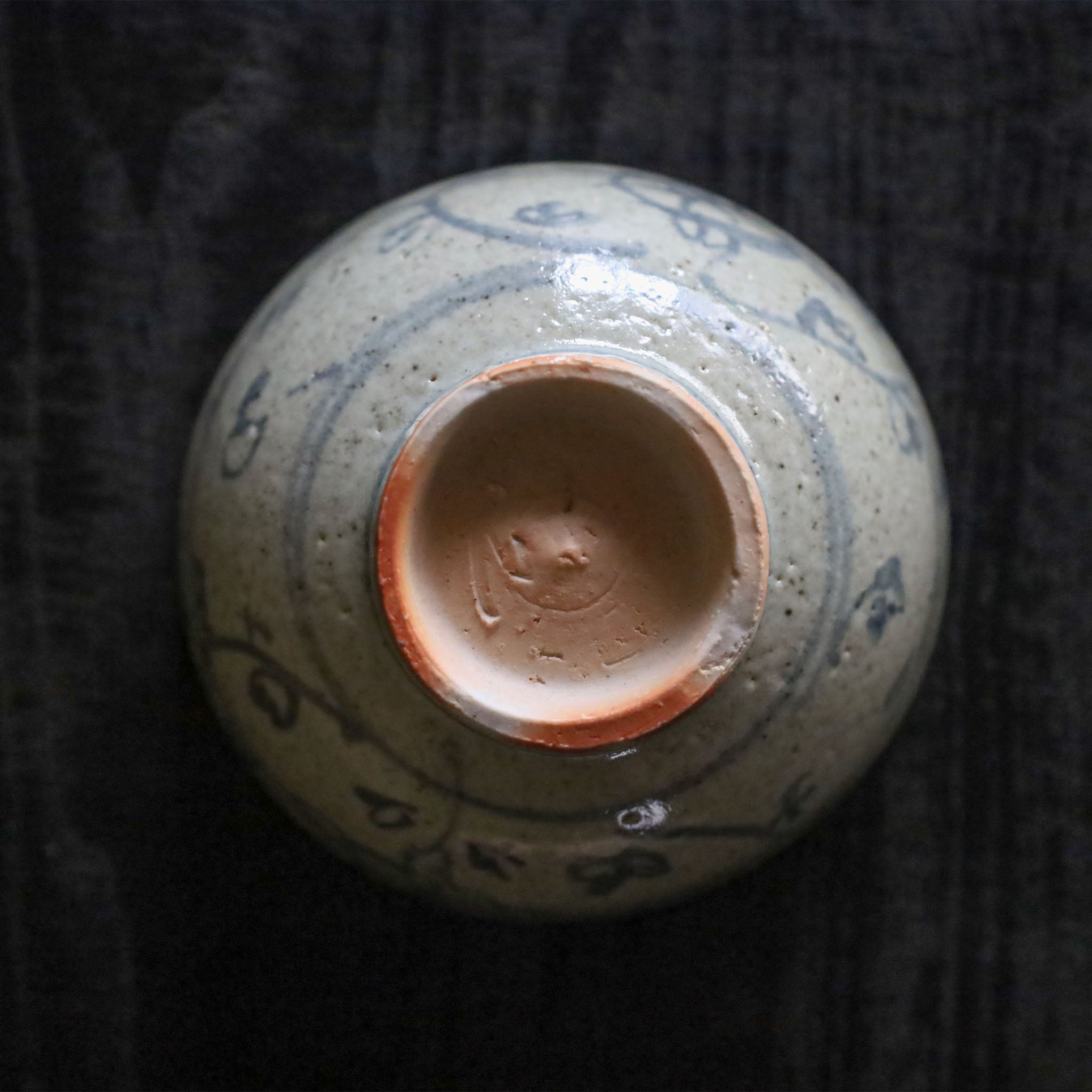 ○24-TO-67岡晋吾 青瓷染付茶碗