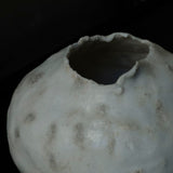 25-10S 池田優子 白磁 白釉花器-1