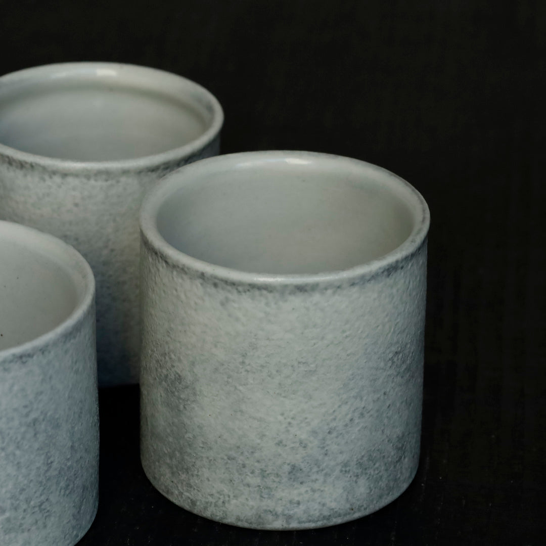 25-10S 戸塚佳奈 白い筒