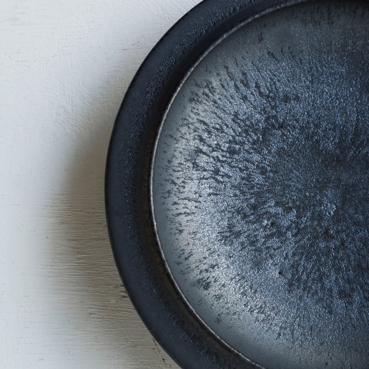 Atsushi Funakushi Round Plate White
