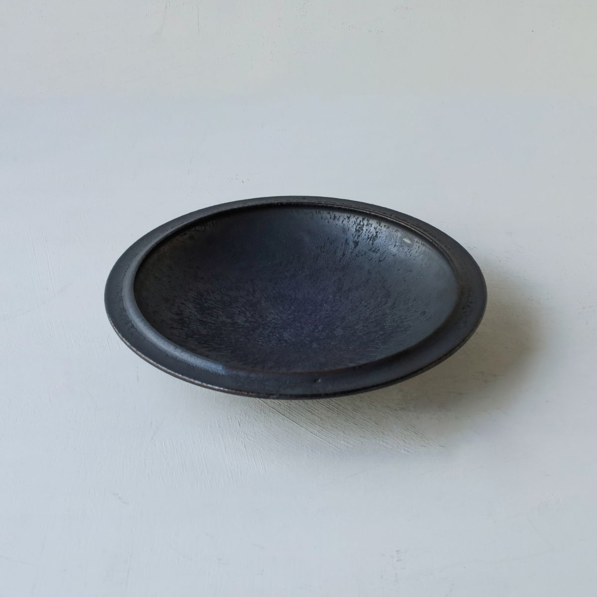 Atsushi Funakushi Round Plate White