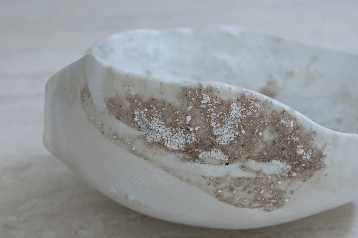 Yuko Ikeda: 26M-1 Sculptural Bowl (Objet Bowl)