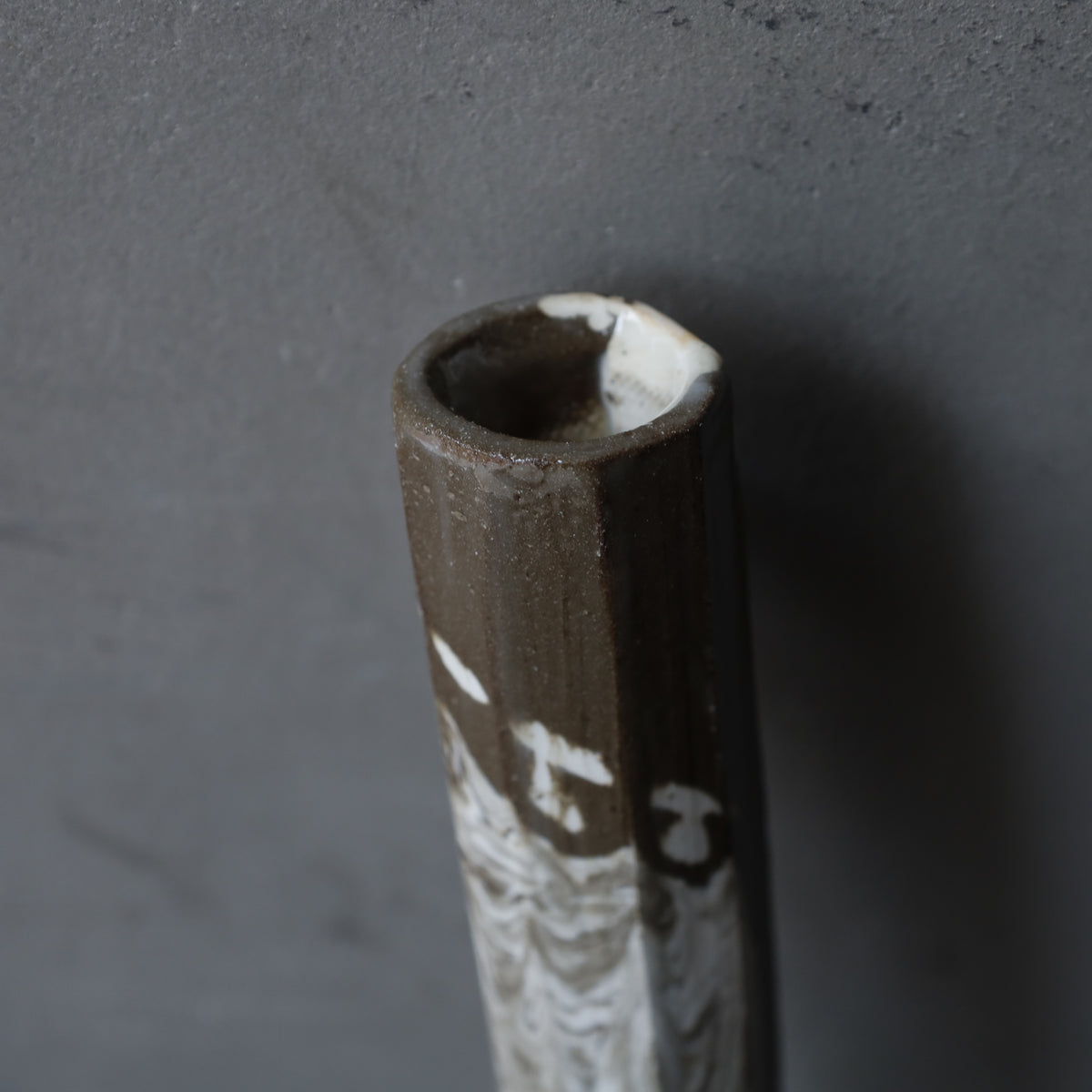 ●26-HN-7 Hanging Vase Marble