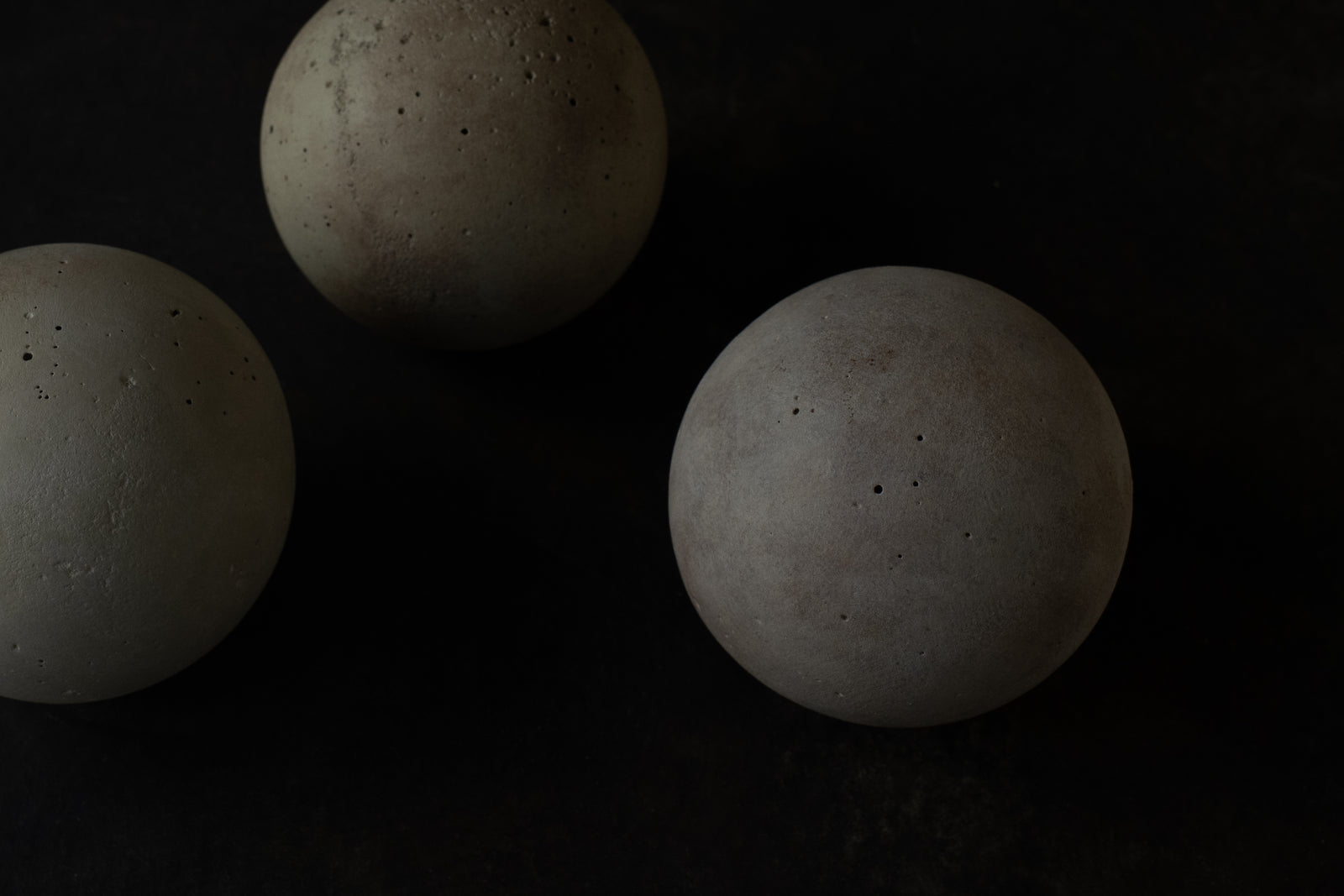 水田典寿 惑星オブジェ LL – 雨晴/AMAHARE