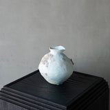 25-10S 池田優子 白磁 白藍釉花器-6