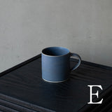 25-10S 安藤由香 マグカップ 筒型