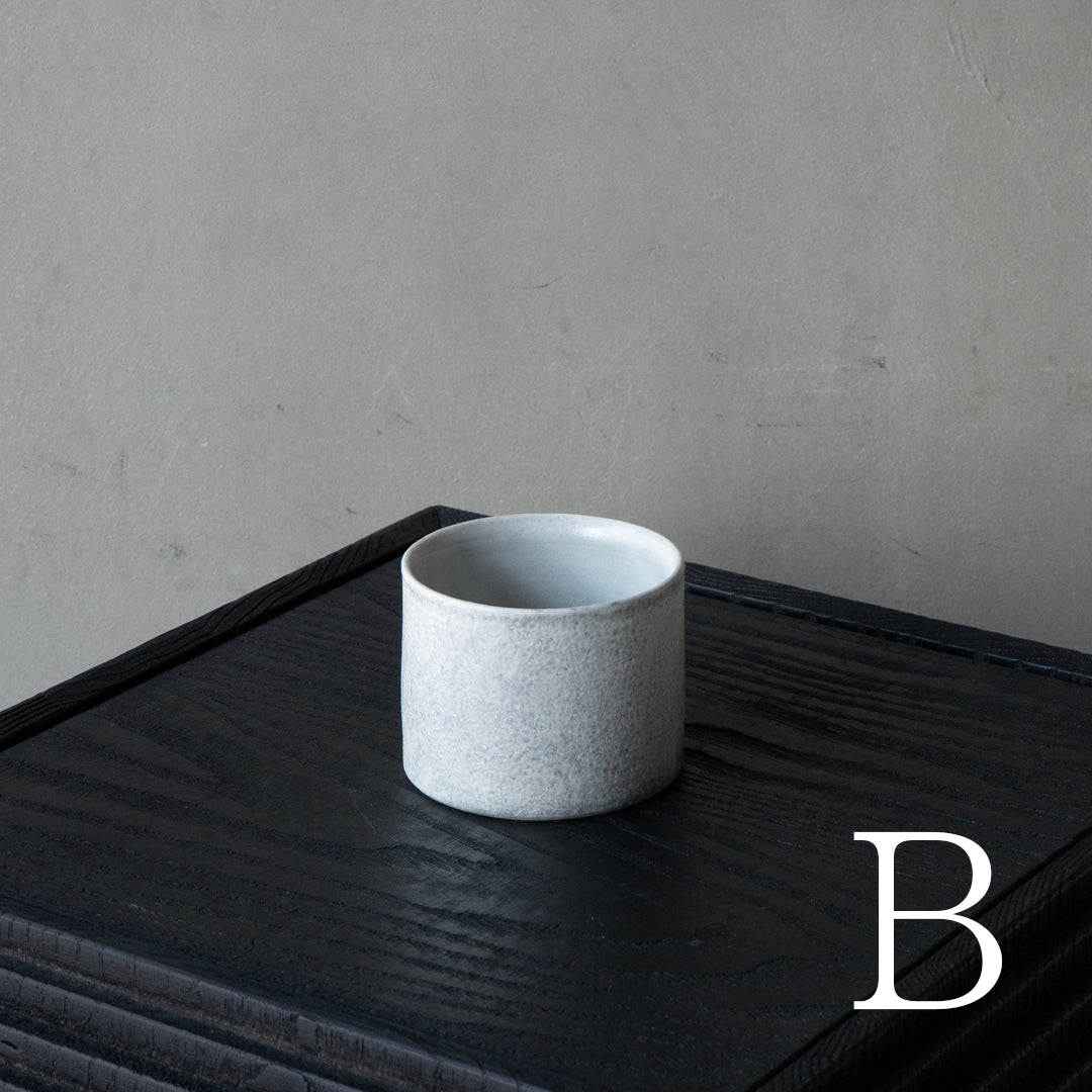 25-10S 戸塚佳奈 白い筒