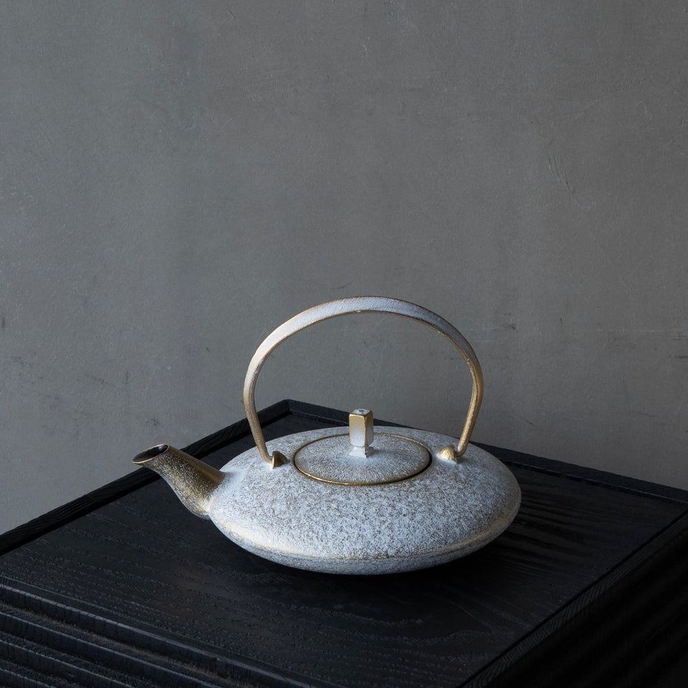 空間鋳造 – 雨晴/AMAHARE