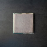 25-10S 中里花子 四方皿M グリーン/粉引