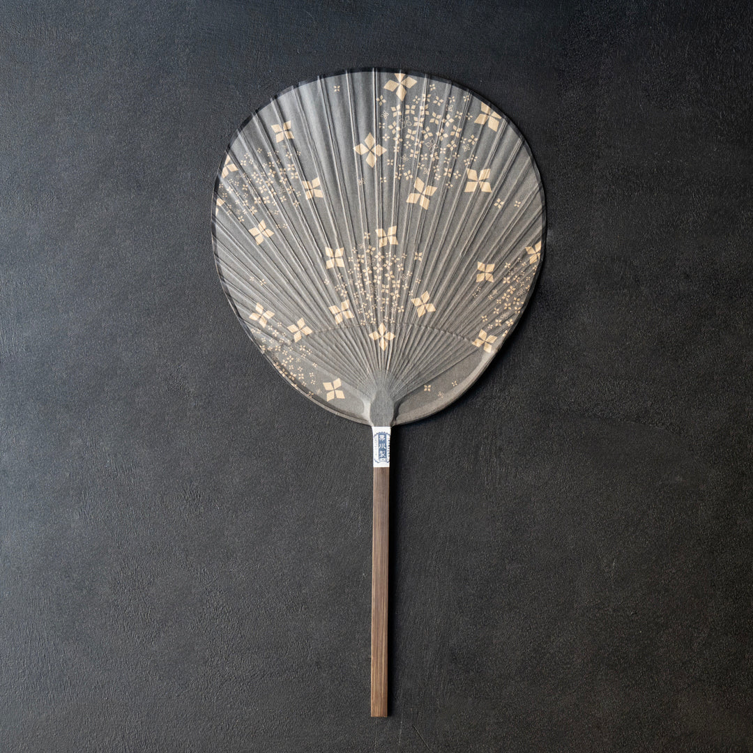 25-10S 栗川商店 渋団扇 小丸 甘茶 グレー