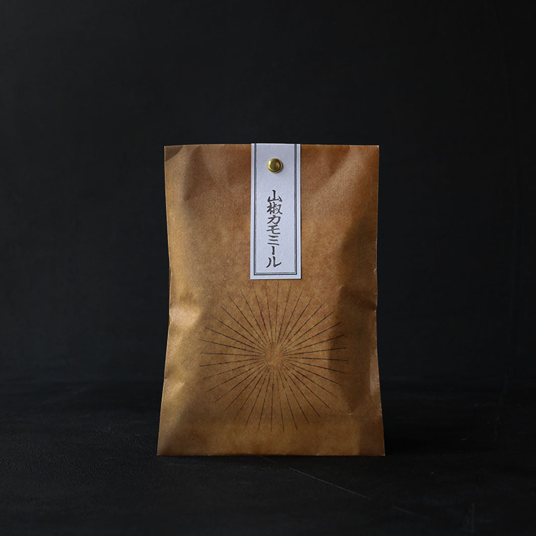 Yorozu - Sencha Flavored with Fresh Sansho Pepper and Chamomile