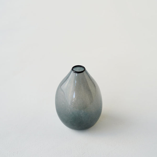 ●23-f14-kasumi mini vase gy