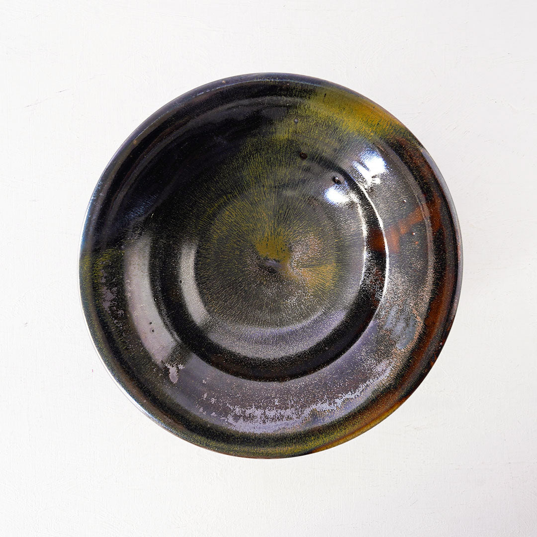 Yukiko Kiln 22cm Plate with Flared Rim "Kuro (Black)-Karatsu"