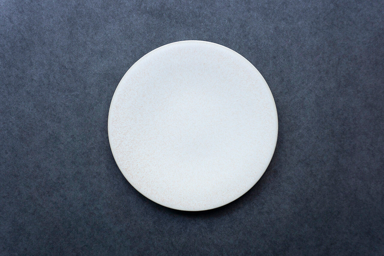 安藤由香 ７寸皿 フラットリム なし WH