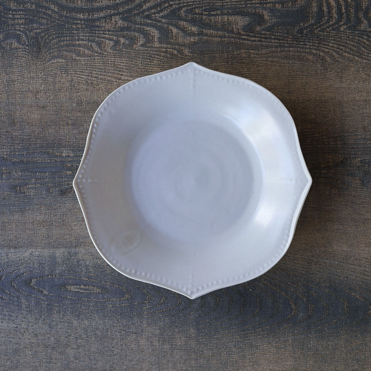 ●22-TS14 White Glaze Dot  23cm Shallow Bowl　A