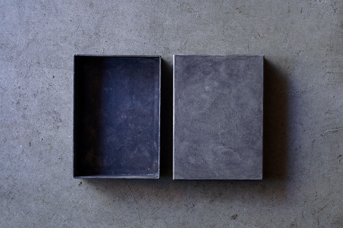 ハタノワタル 箱 A5サイズ GY – 雨晴/AMAHARE