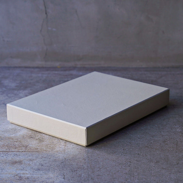 ハタノワタル　紙箱　A4サイズ グレー ハタノワタル 箱 A4サイズ WH – 雨晴/AMAHARE