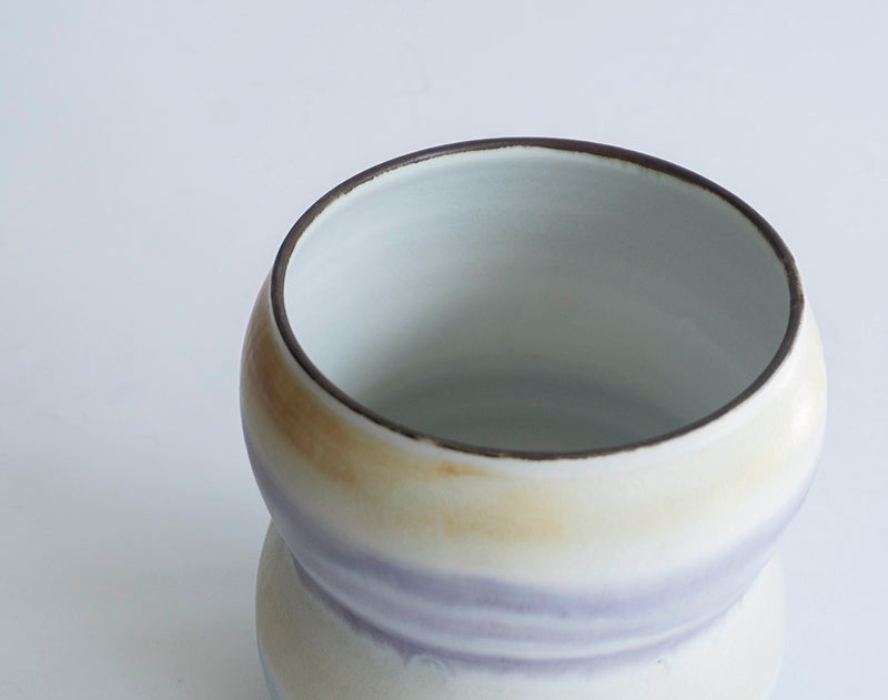 ●22-NT52 Porcelain in Colour   Mizusashi (Water Jug)