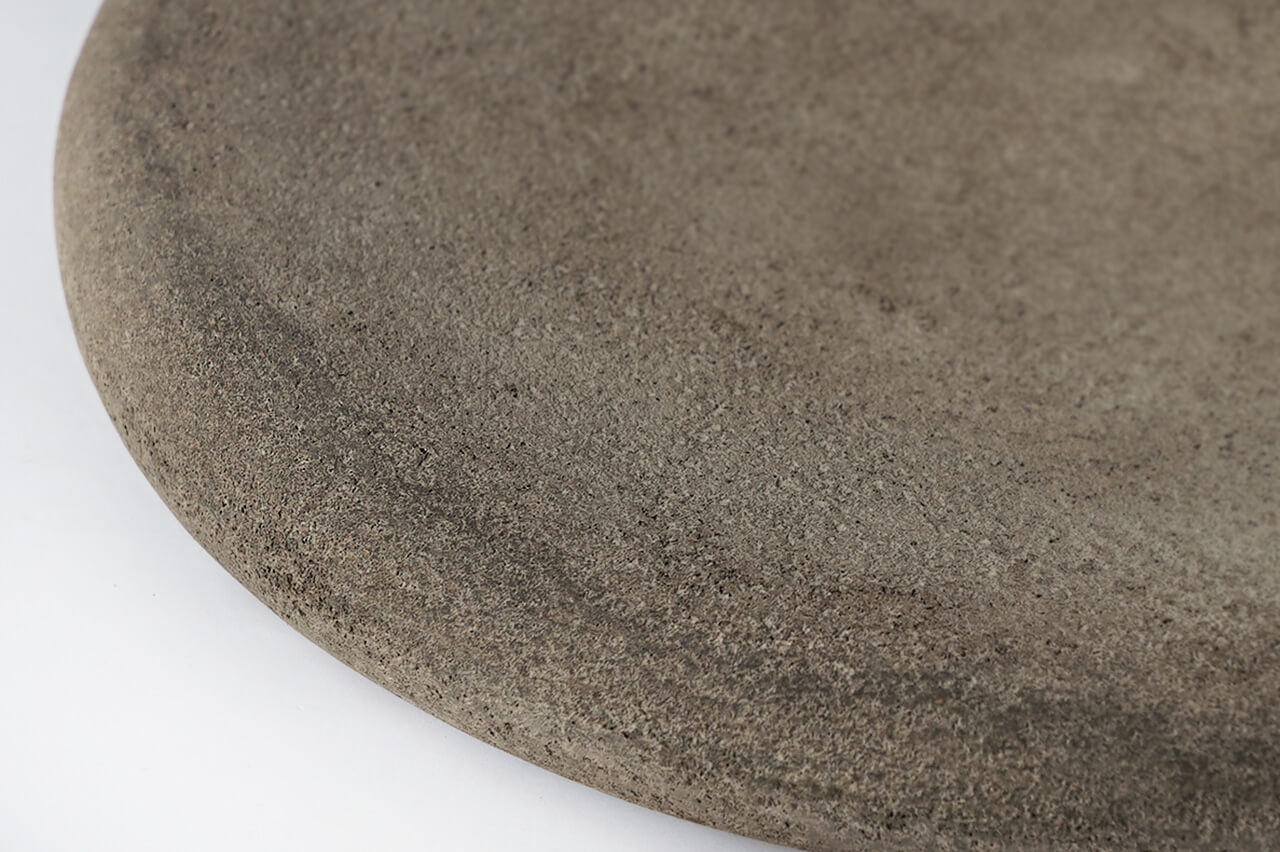 21-k27 Sabi-Urushi 24cm Plate A 