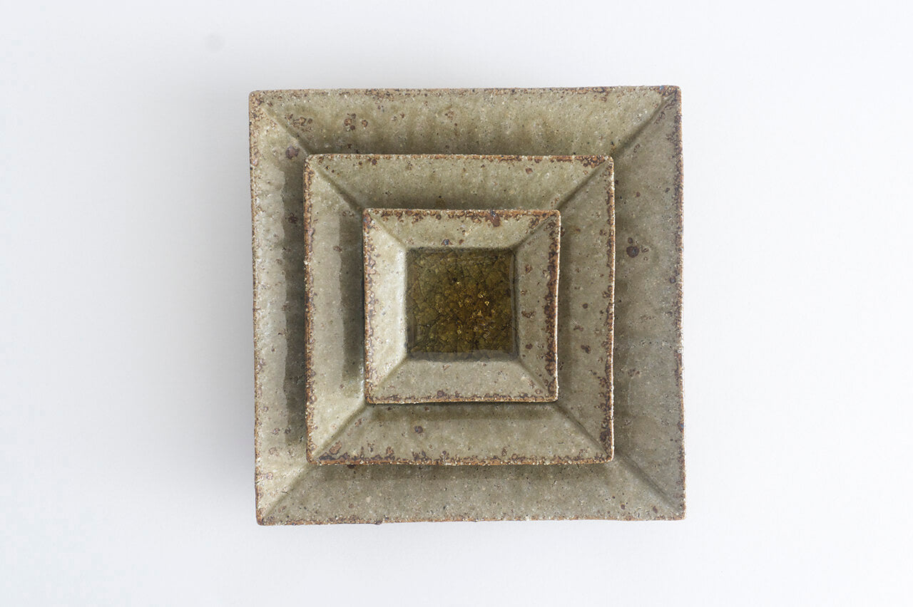 Miyagi Pottery Square Plate M Ash Glaze