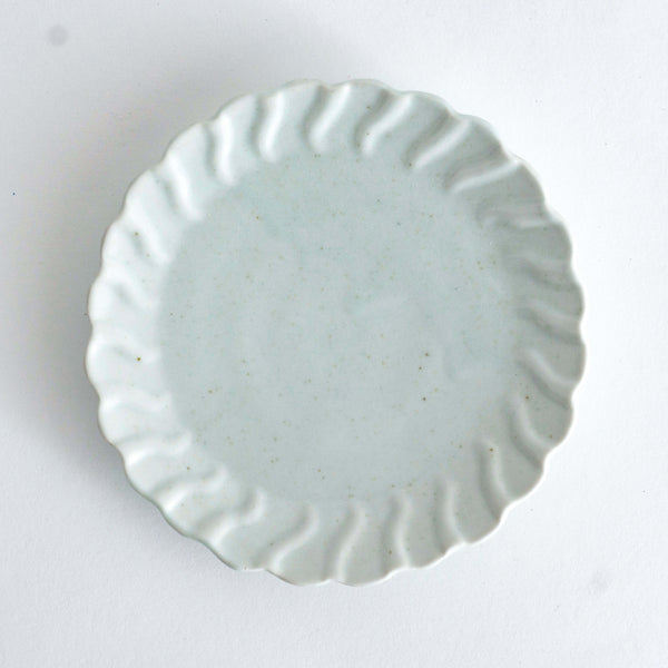 12㎝ Plate with foliate rim  white