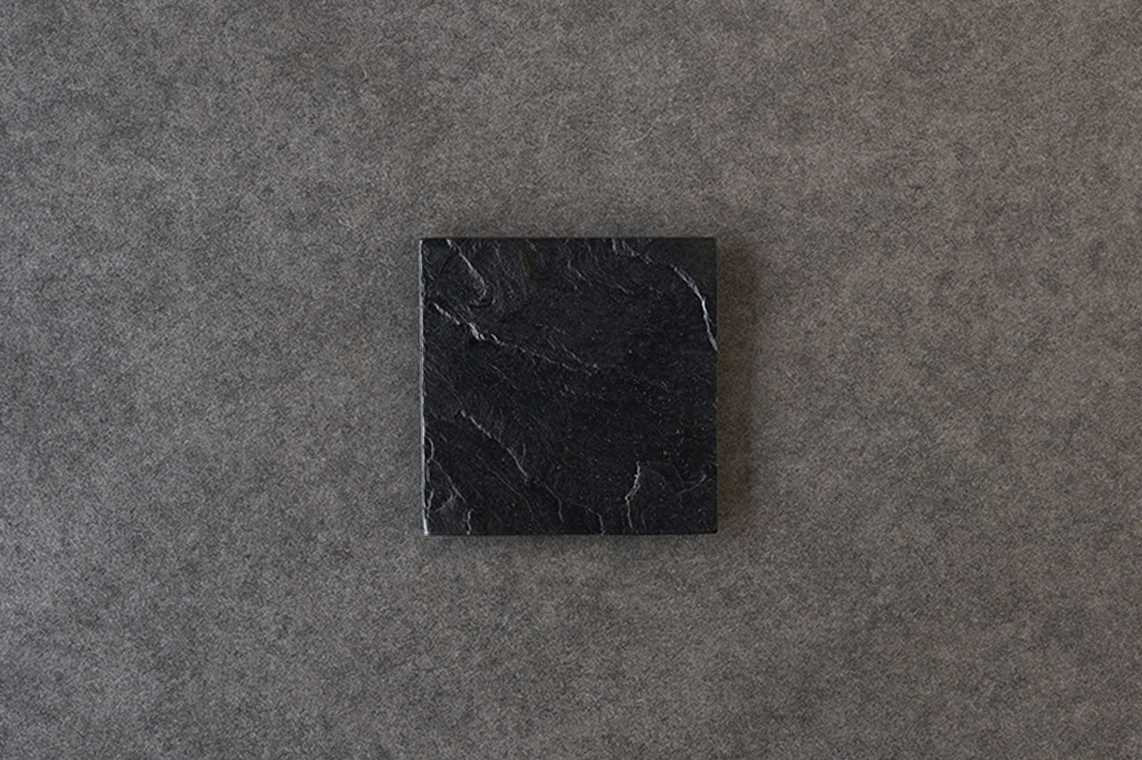 Ogatsu Stone Plate 9cm AME