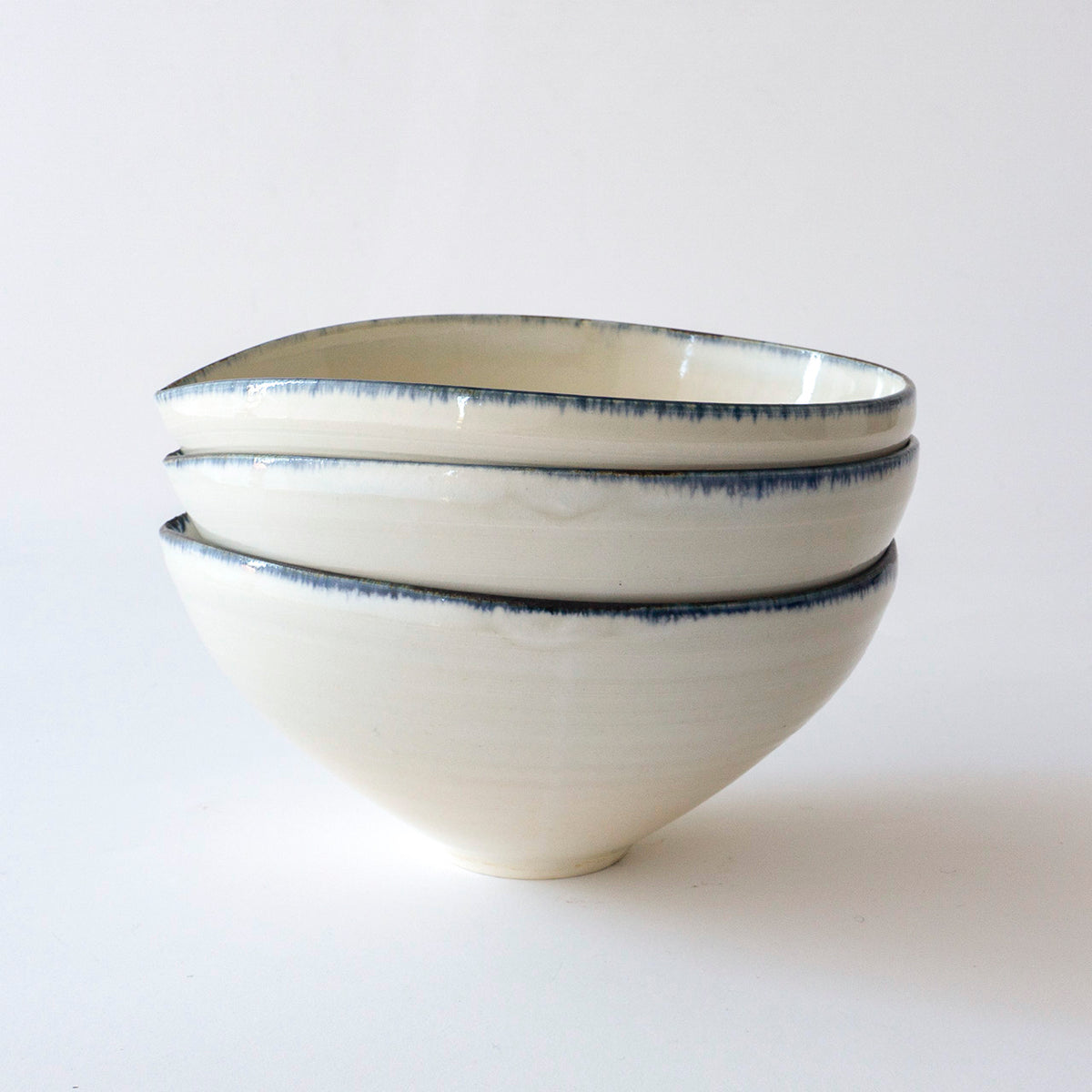 中里花子 Almond Bowl S ブルー皮鯨 – 雨晴/AMAHARE