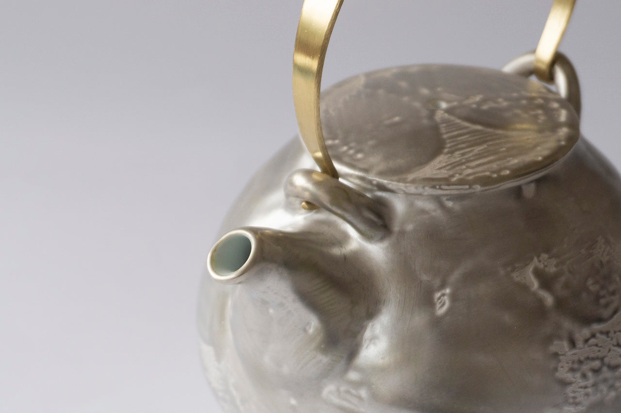 Riso Teapot (Honginsai-Tataki)