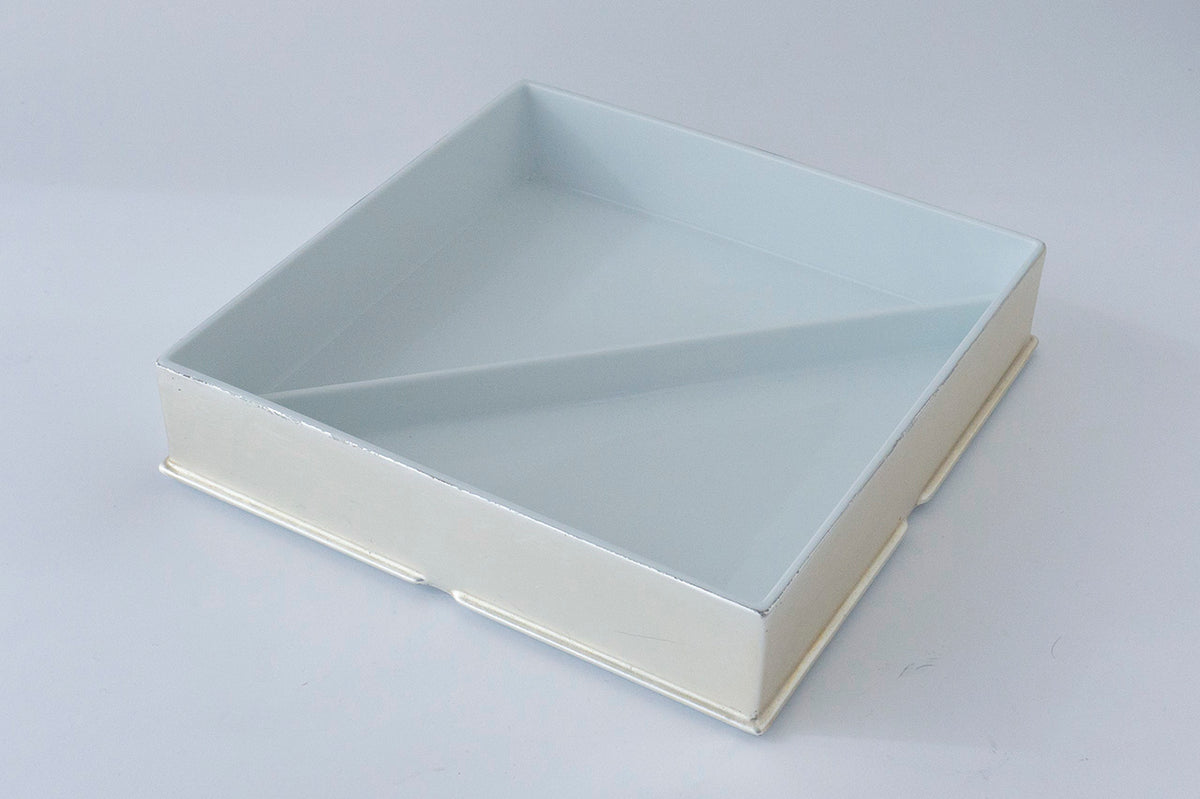 李荘窯　麻ノ葉文様　二段重 有田焼/李荘窯/珠型三段重/白磁千段/Φ16 X H15.5cm - テーブル