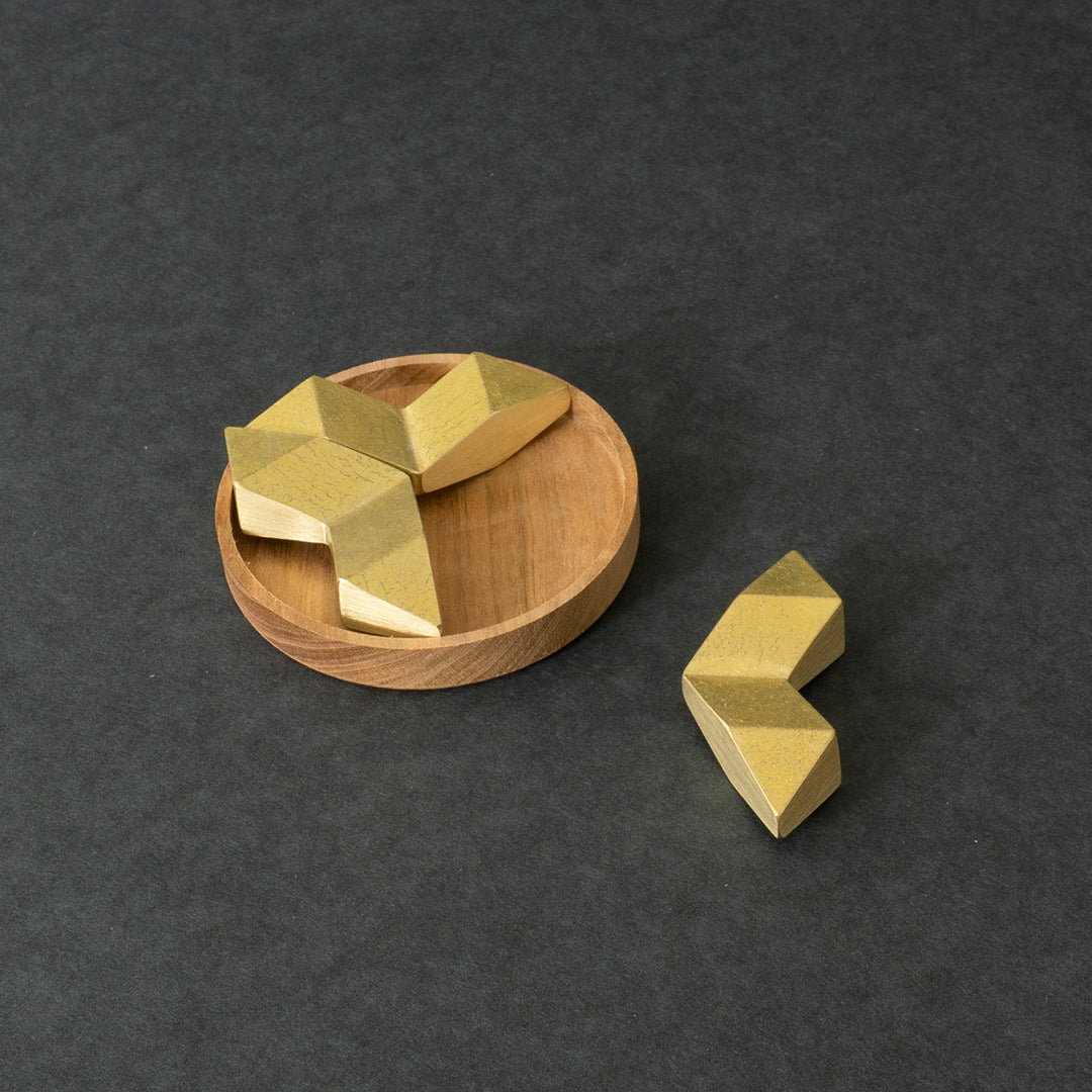 FUTAGAMI Chopstick Rest Crystals