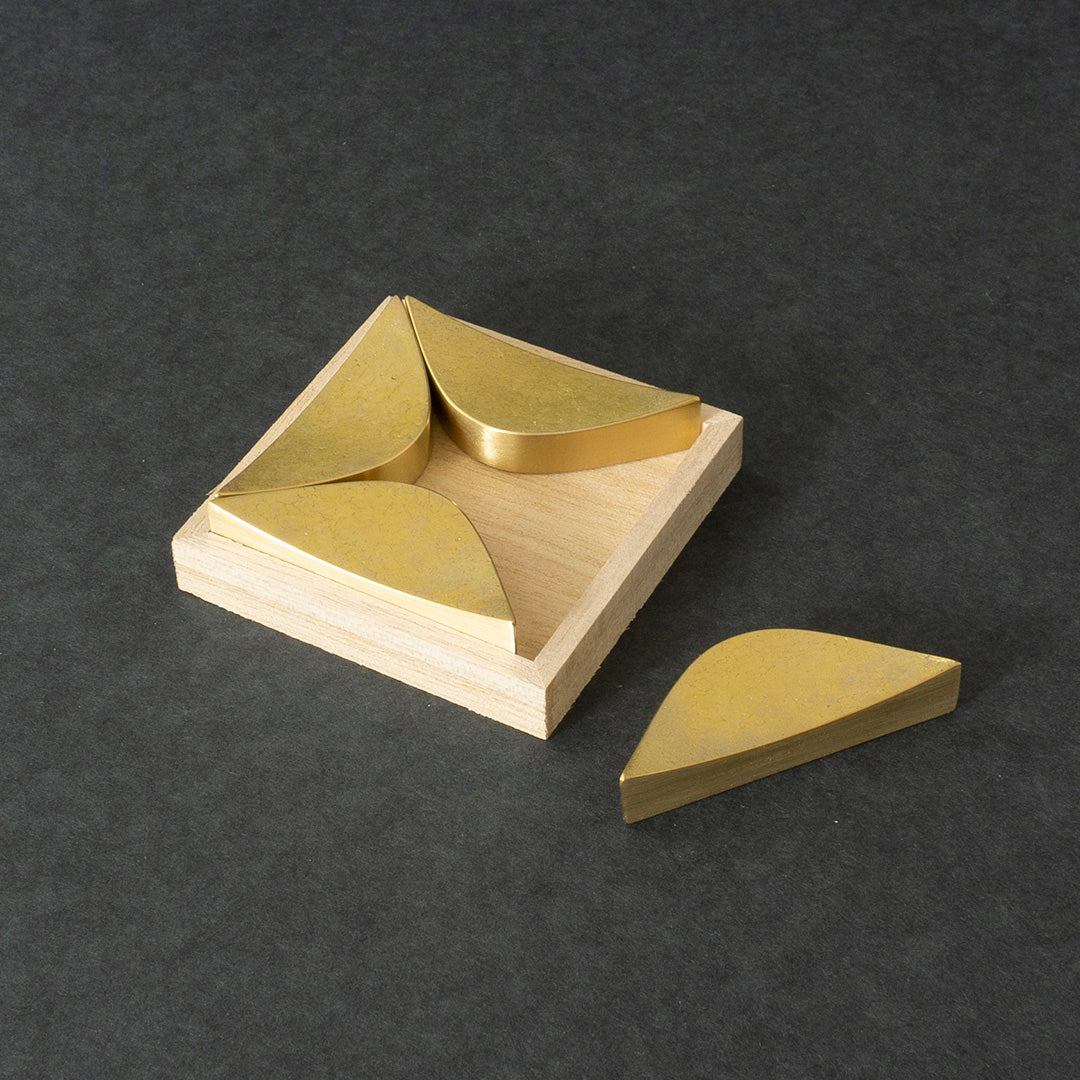 FUTAGAMI Chopstick Rest Blink of light