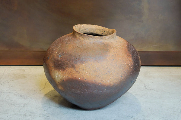 Masayuki Miyagi Vase 22F unglazed