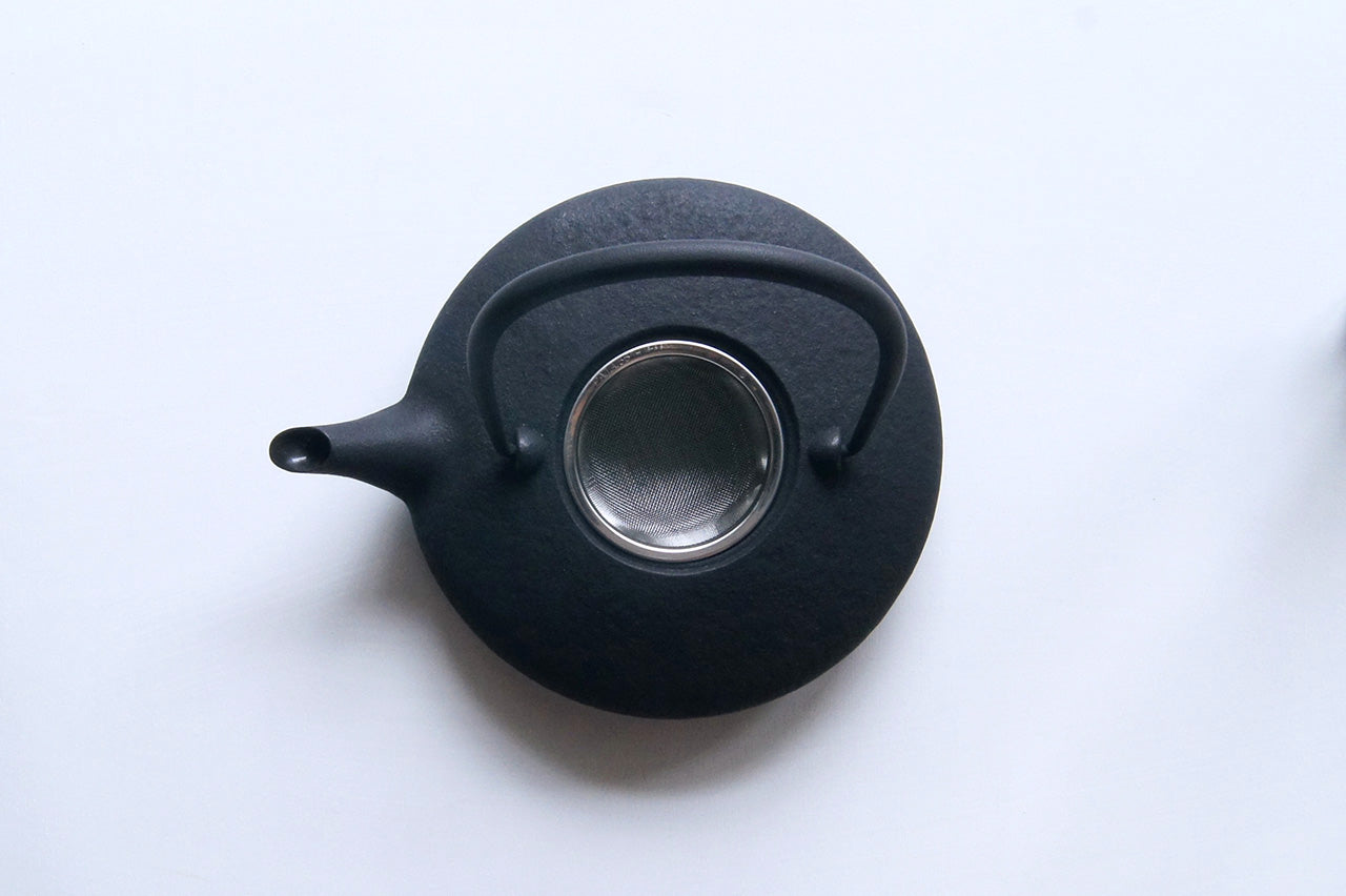 空間鋳造 鉄急須 Moon 小 黒