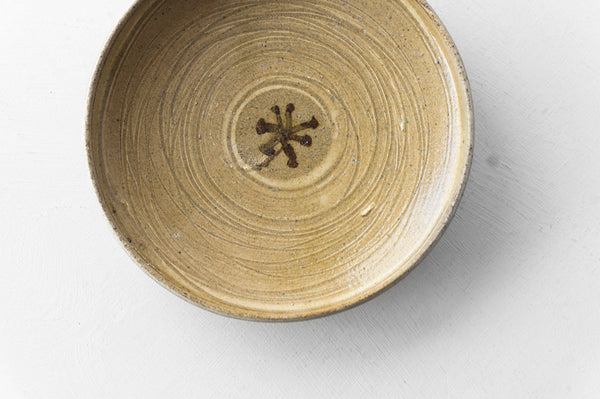 ●22-TO44 Shingo Underglazed-iron plate with brush lines(15cm)