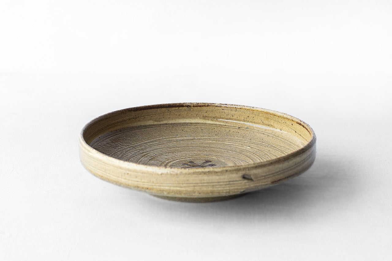 ●22-TO44 Shingo Underglazed-iron plate with brush lines(15cm)