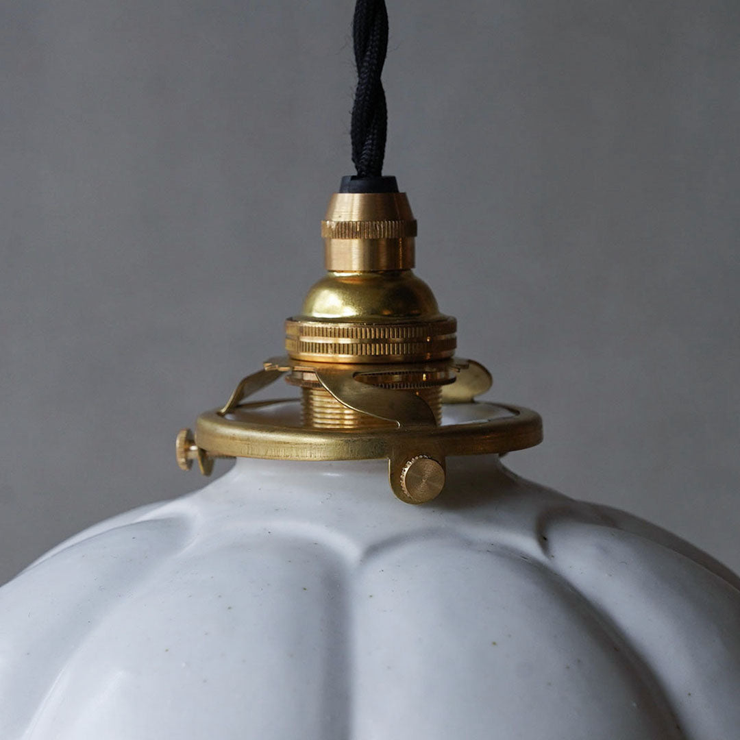 ●22-TS68 Lamp Shade Foliate S