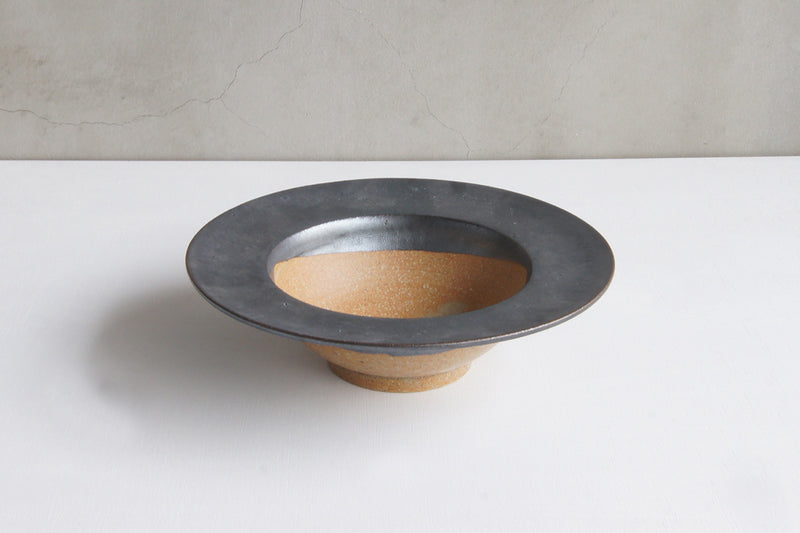 Pottery studio ICHI Mintama Rim Bowl 18cm Black