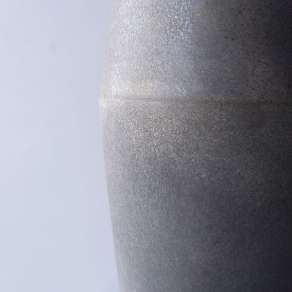●21- VA-2 VASE